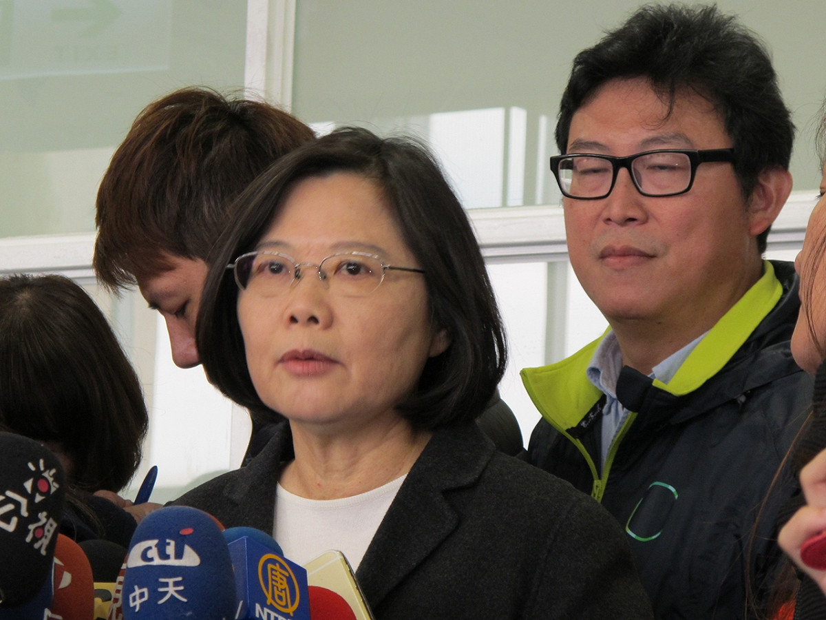 民進黨總統候選人蔡英文29日出席軟體服務座談會前接受媒體訪問。 圖：林朝億/攝