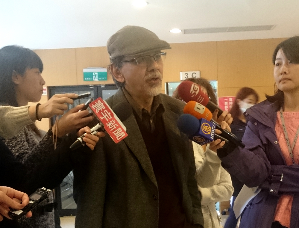 民進黨大老林濁水29日表示，一邊一國的支持度已達7、8成，強調黨不會處理台獨黨綱。 圖：翁嫆琄/攝