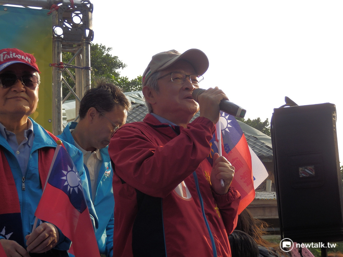 國民黨立委林郁方9日參加國民黨遊行。 圖：符芳碩/攝