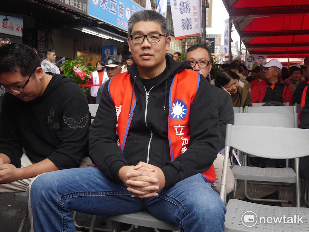 國民黨中央委員連勝文23日在臉書砲轟黨中央，強勢改變黨內選務制度，沒讓國民黨更加團結，反而導致親痛仇快的局面。 圖：新頭殼資料照片