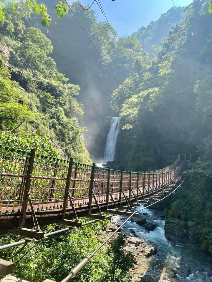 觀音瀑布擁有天然美景，彷彿世外桃源。 圖：阿管處/提供