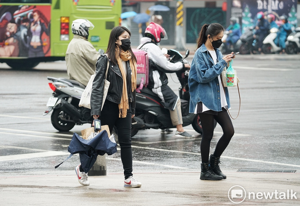 天氣風險表示，1/3~4北部及東部天氣可望稍微好轉。 圖：張良一/攝