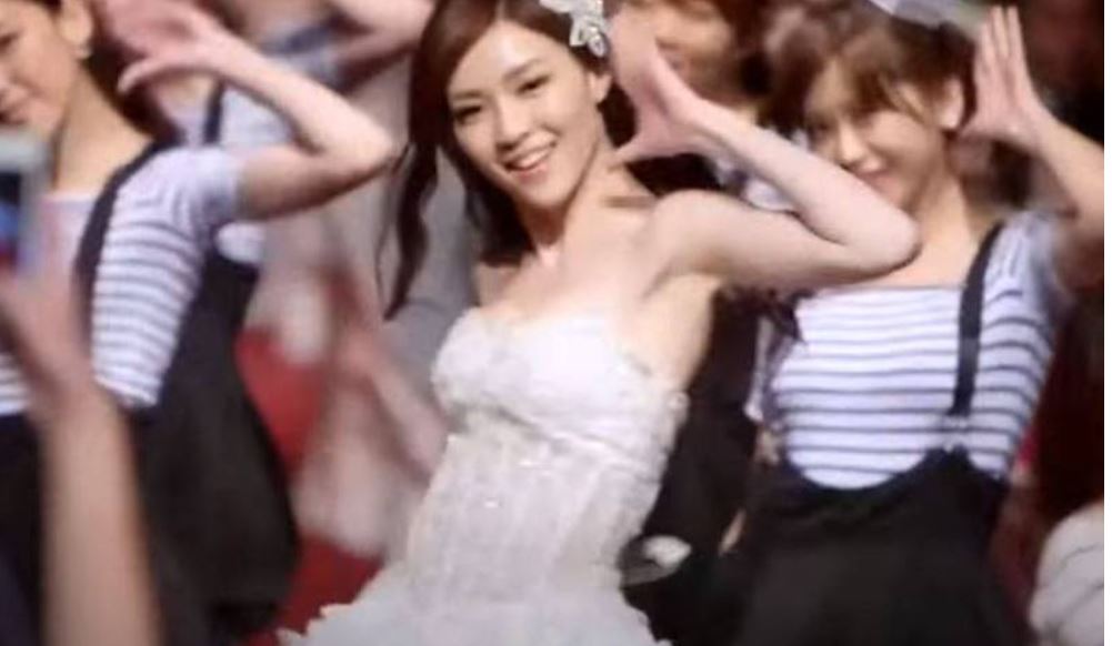 最美女醫生曹玉婷曾在婚禮熱舞爆紅。 圖：翻攝自YOUTUBE