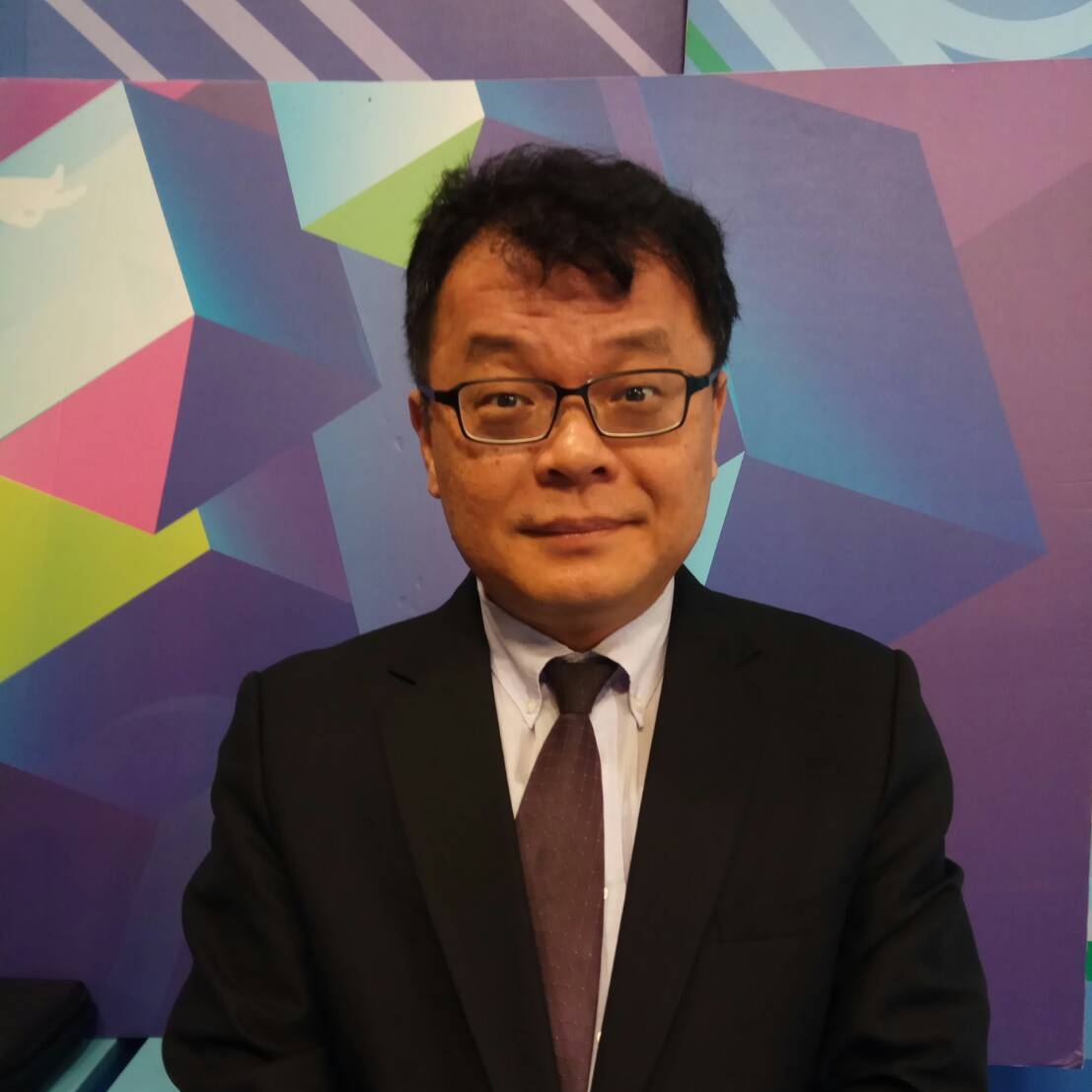 政治名嘴陳揮文在中天電視台遭NCC撤照關台後，轉戰廣播節目。 圖：翻攝自陳揮文臉書
