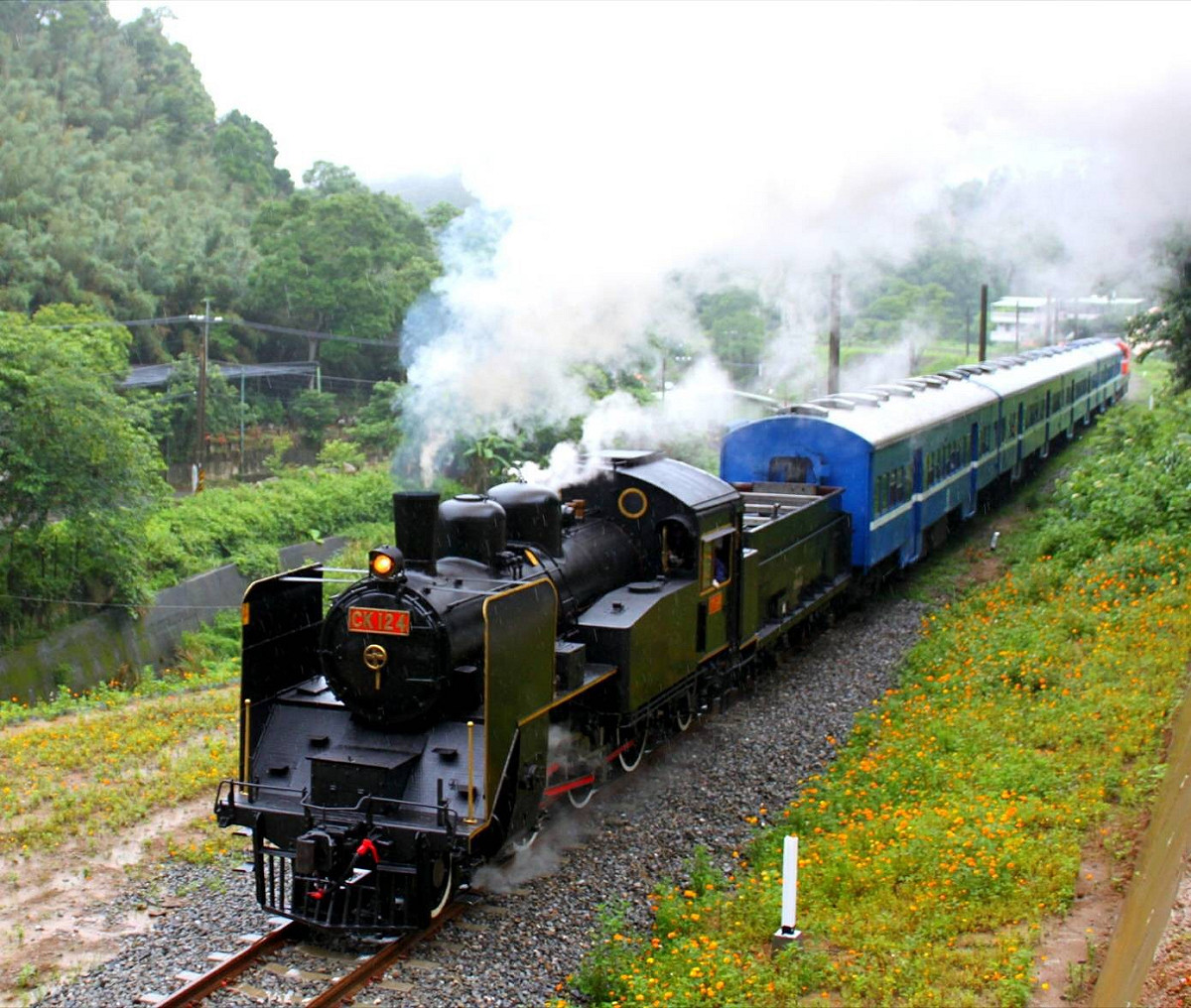 交通部鐵局表示，為配合媽祖繞境活動，1/8將開行CK124蒸汽火車。 圖：擷取自臉書「fun台鐵」