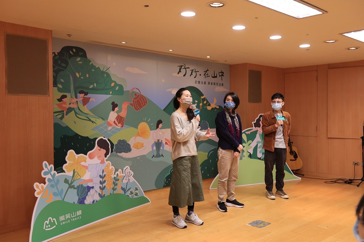 左起：拾心香研創辦人何欣潔、聲音旅人蕭芸安、在地創作音樂人克里夫。 圖：新北市觀旅局提供