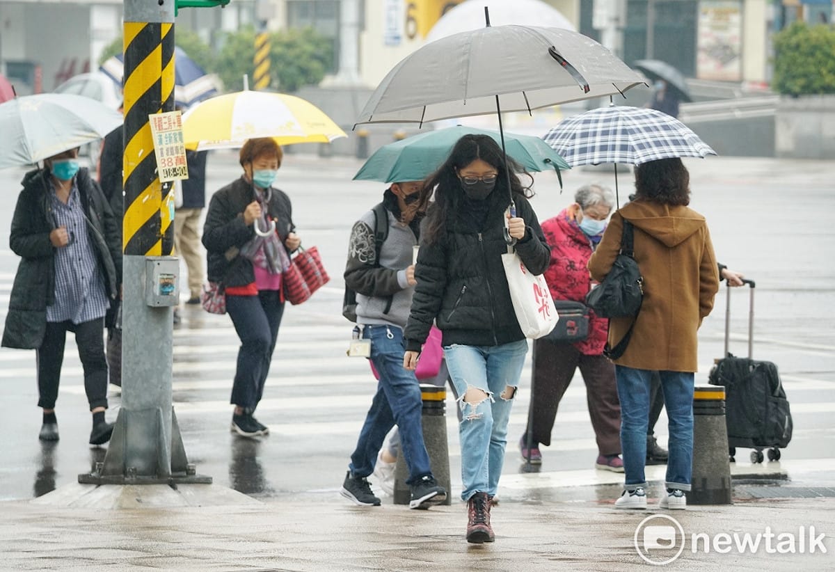 今（28）天中南部地區亦有零星小雨，大台北山區及基隆北海岸雨勢較大 圖：張良一／攝（資料照）
