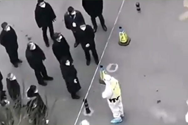 中共副總理溫春蘭至西安視察防疫封鎖。 圖 : 影片截圖