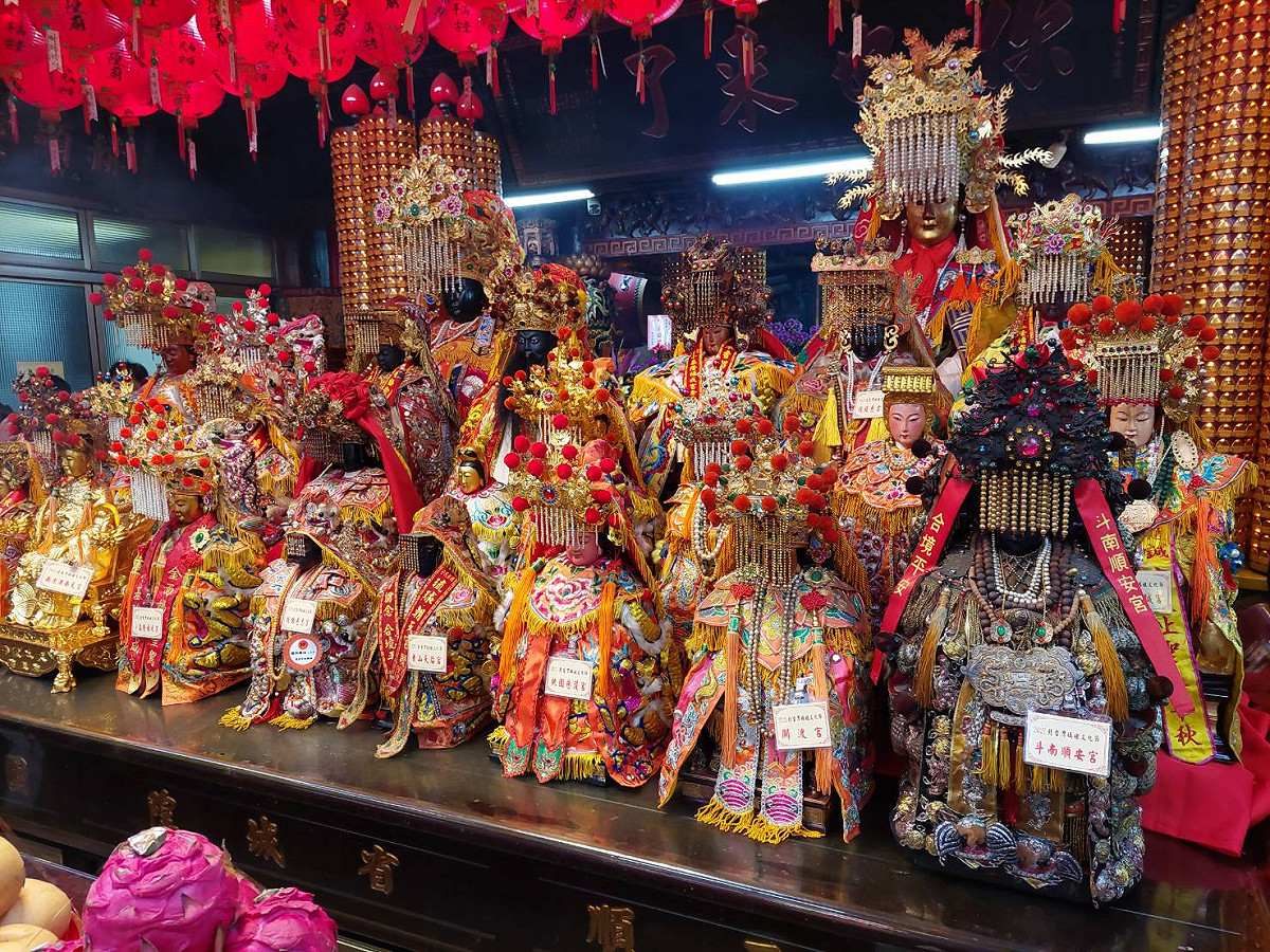 北台25宮廟媽祖雲集，同駐駕於台灣省城隍廟內至1月7日，供信眾參拜祈福。 圖：新北市民政局提供