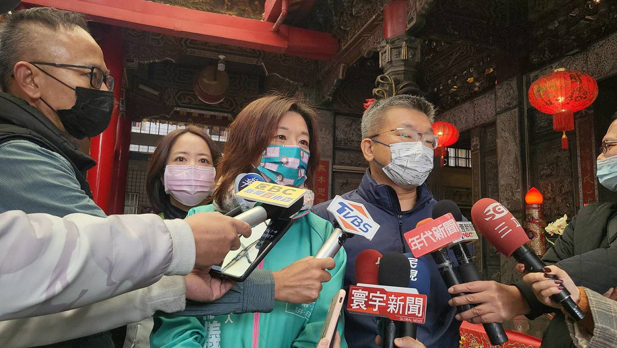 林靜儀說，這樣子的爆料不太好，在急診室大家都是最狼狽的時候，我們會建議大家，在急診室裡人家在生病，不要侵犯隱私，把人家照片拍出來，這樣的行為不太好。 林靜儀競選總部/提供