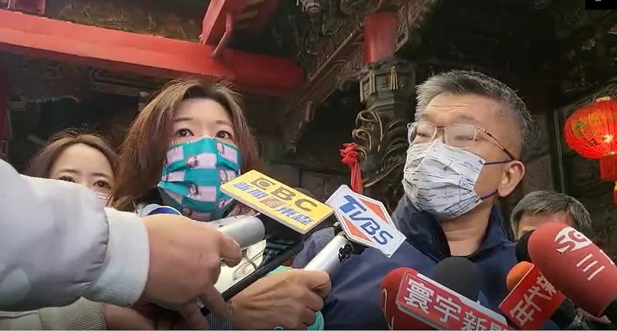 蔡其昌說，台灣政治要往清明的方向走，「已經到了隧道口，陽光就在前方」，這最後一哩路大家陪林靜儀一起走完，有信心會贏得勝利。 圖：林靜儀競選總部提供