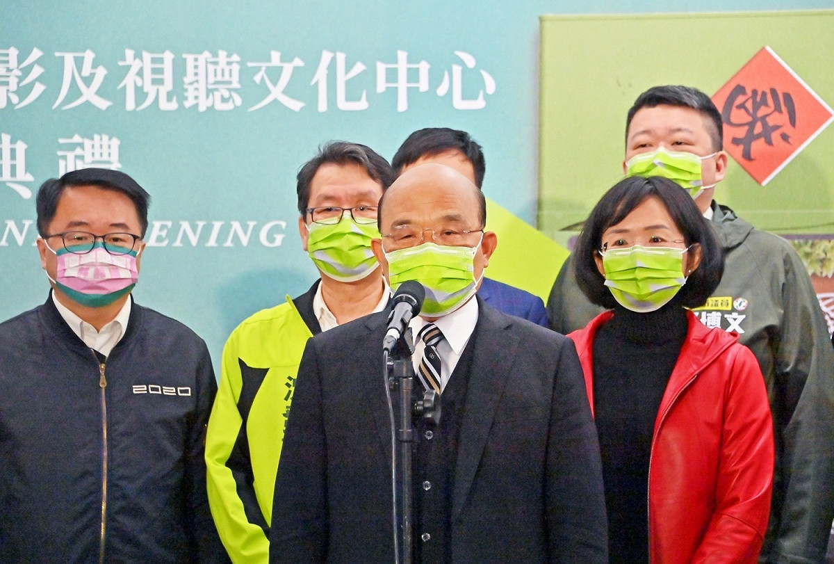 行政院長蘇貞昌今（７）天上午到新北市出席國家電影及視聽文化中心開館典禮前受訪。 圖：行政院提供