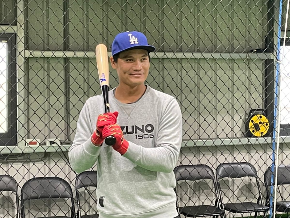 王勝偉前往恰棒球學苑自主訓練。 圖／吳政紘攝
