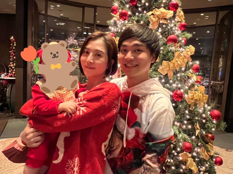 李亮瑾和小5歲男星張峰奇於2019年登記結婚，去年誕下兒子，時常會在社群分享日常。 圖：翻攝自李亮瑾臉書