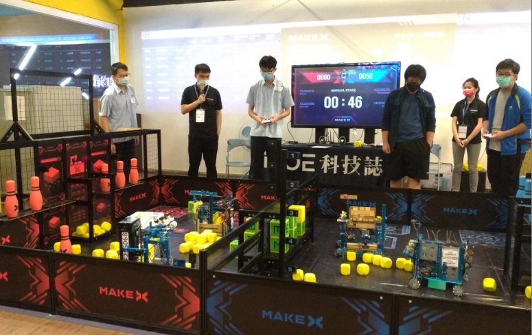 板高學生在MAKEX機器人比賽現場。 圖：新北市教育局提供