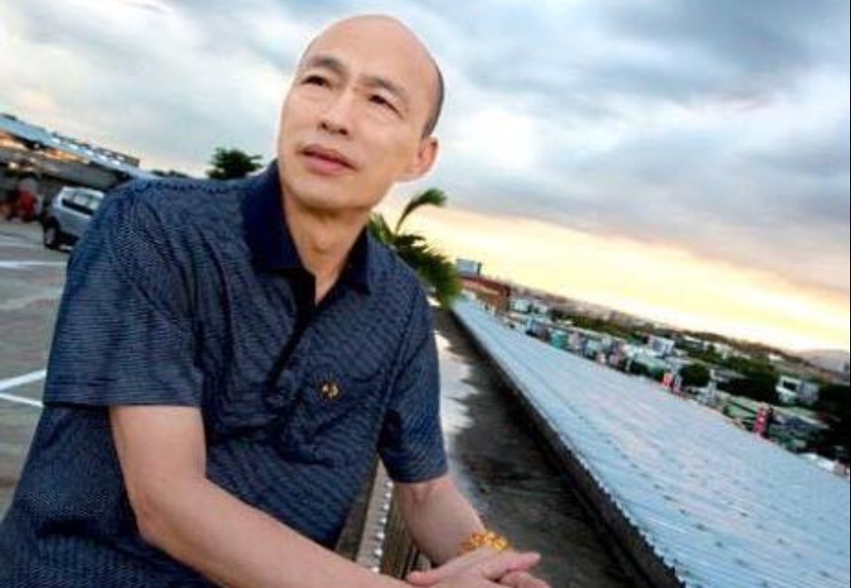 韓國瑜17日在臉書發文直指有人含沙射影攻擊，他憤怒開嗆：「多行不義必自斃！」 圖：翻攝韓國瑜臉書