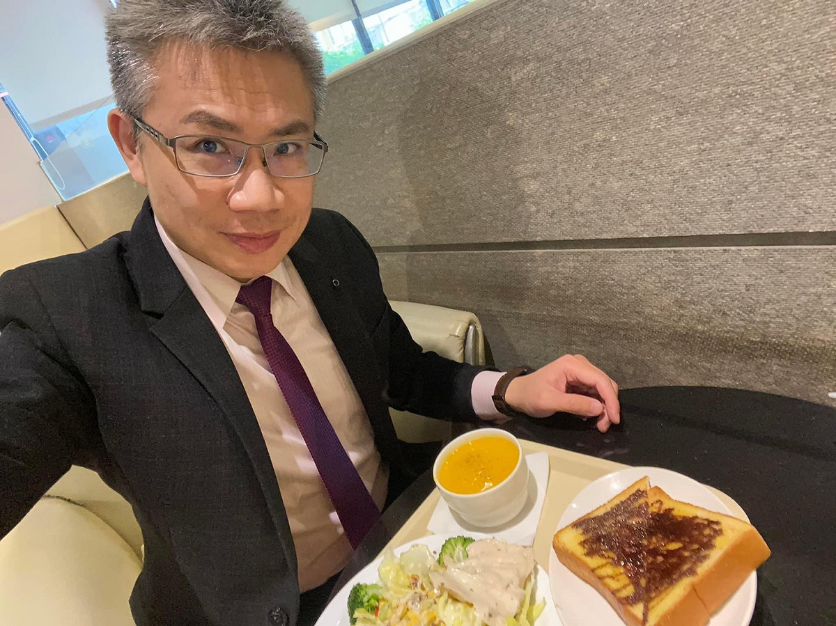 資深媒體人羅友志近期屢批國民黨黨魁朱立倫，他今於臉書上向朱喊話，一改平日犀利話鋒，此次帶「語重心長」之感。 圖：擷取自羅友志臉書