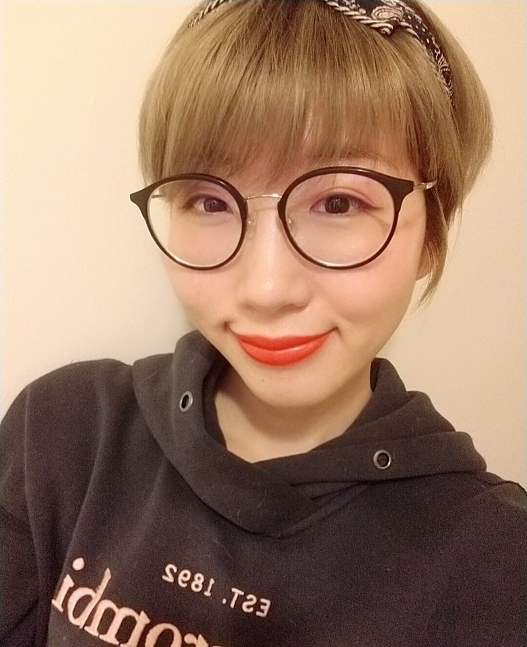 廣告小妹。 圖：取自廣告小妹臉書