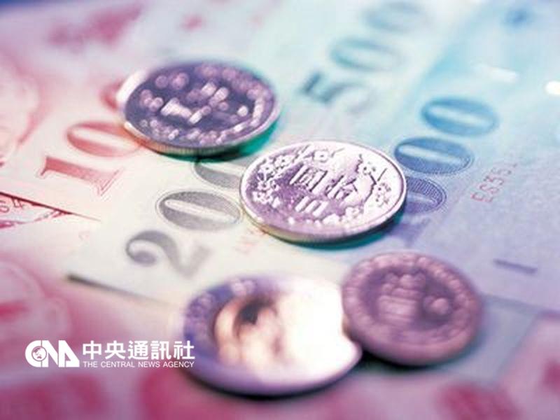 新台幣兌美元14日收盤收33.742元，貶1.17角，跌破33.7關卡。 圖：中央社資料照片