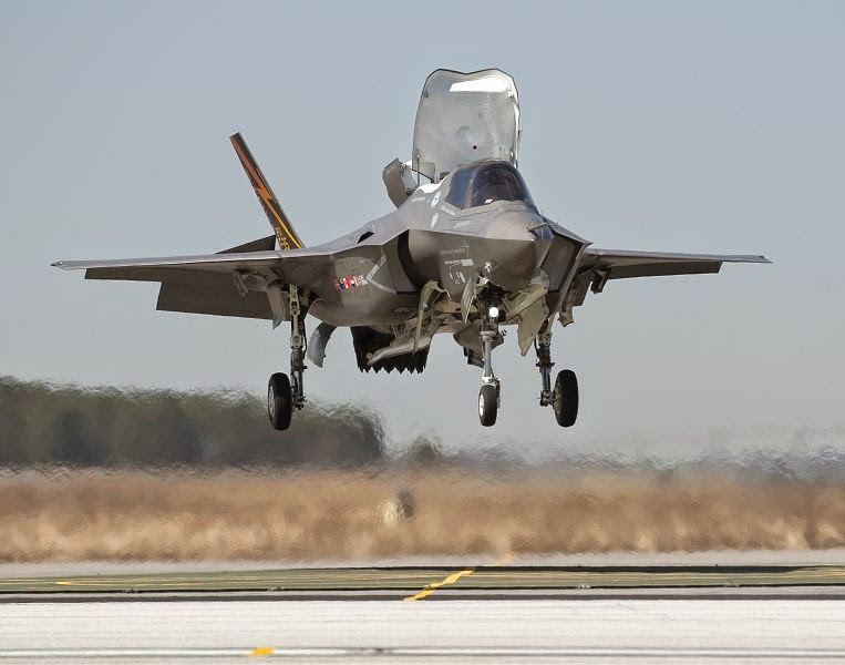 中國商人疑似協助2名軍方人員竊取美國F-35戰機機密，遭引渡美國受審。 圖:達志影像/路透社資料照片