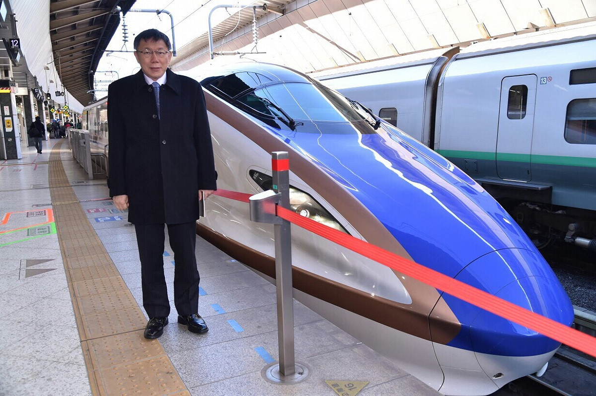 台北市長柯文哲出訪日本，25日上午他前往東京車站參訪。 圖：台北市政府提供