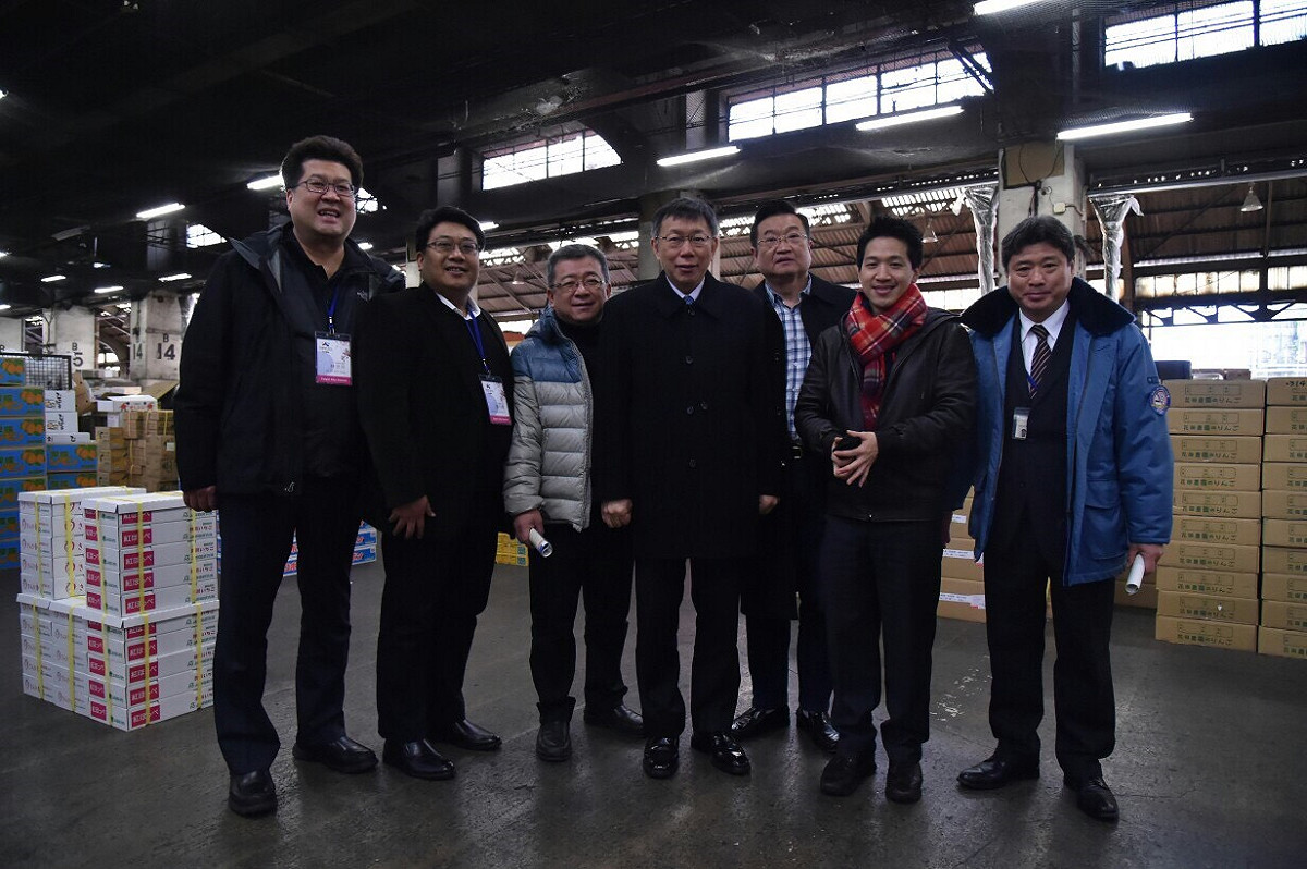 台北市長柯文哲訪日行程第3天，26日上午前往即將搬遷的築地市場參訪。 圖：台北市政府提供