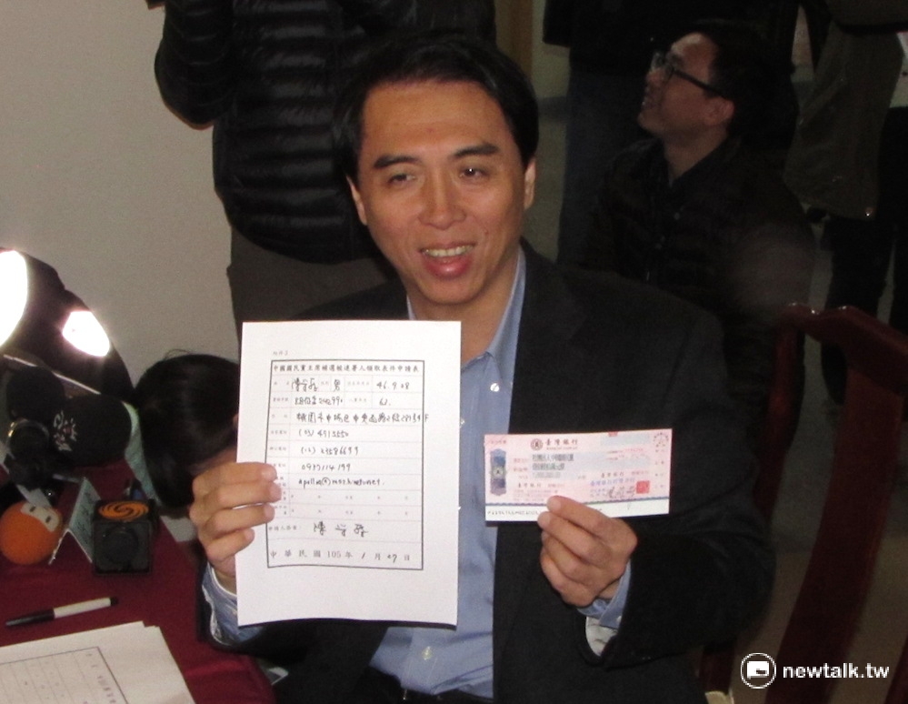桃園市第3選舉區（中壢區）立法委員選舉重新驗票作業29日中午結束，國民黨立委陳學聖最後以389票贏過民進黨立委候選人徐景文，確定當選。 圖：新頭殼資料照