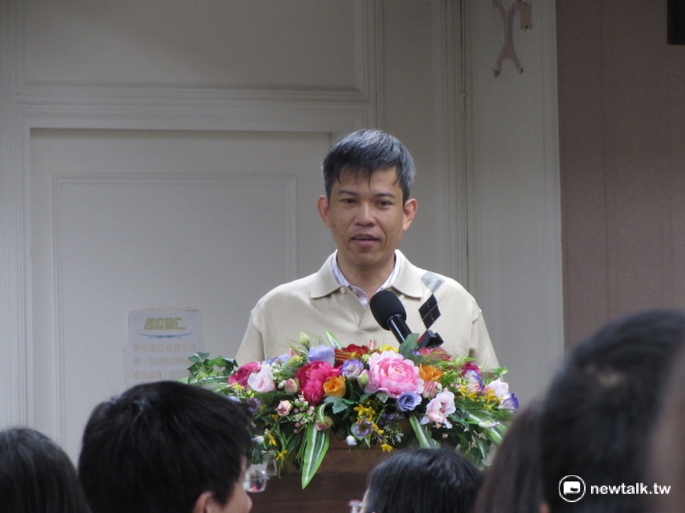 提案人陳志宏強調，家庭的「制度」最重要，伴侶關係法制化後，他憂心會產生很多沒人撫養的小孩。 圖：邱珮文/攝