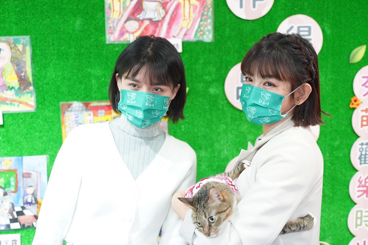 市府副發言人戴湘儀、知名藝人米可白一同參與活動。 圖：新北市動保處提供