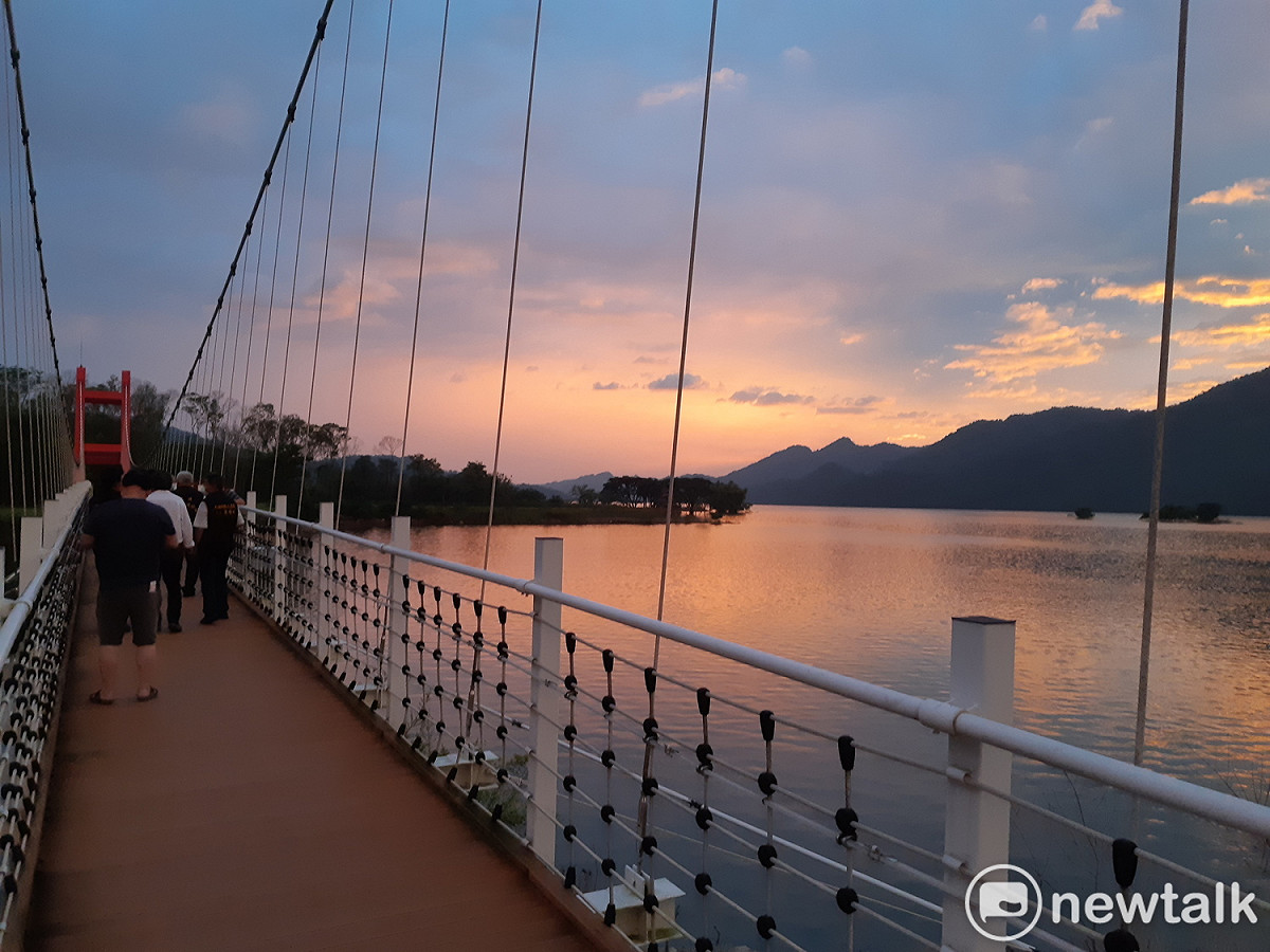 嘉義縣大埔鄉的同心橋，湖光山色，景色相當宜人。 圖：蔡坤龍/攝（資料照）
