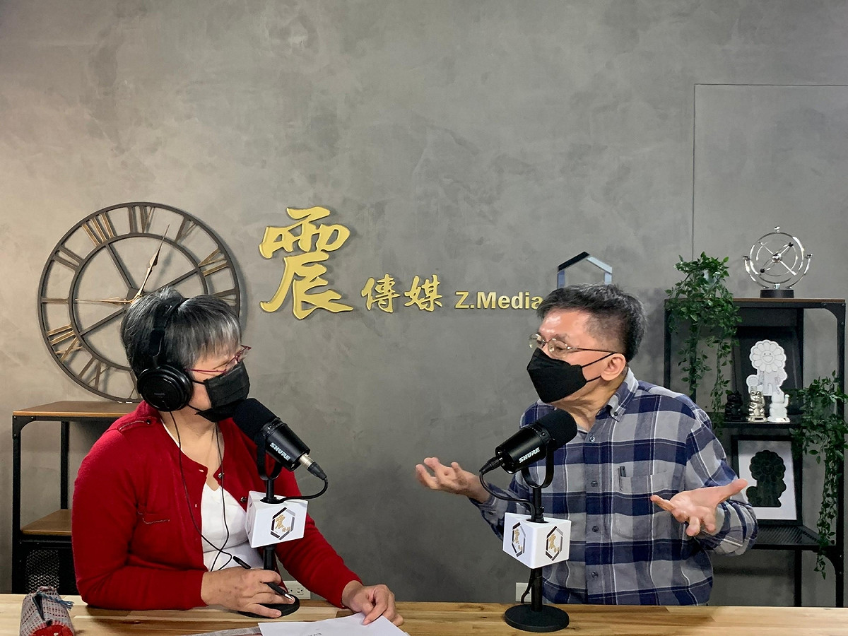 前立委沈富雄今（26）日接受網路節目專訪。 圖：《震傳媒》提供