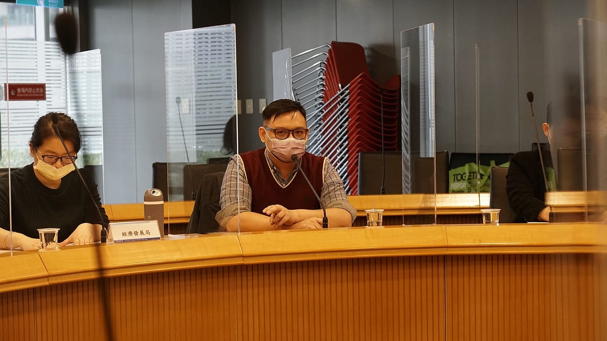 新北群眾募資團隊尚唐坊可可醬參與募資計畫的經歷分享。 圖：新北市經發局提供