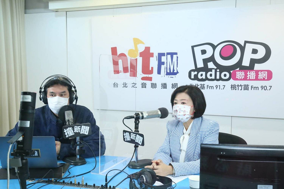 國民黨副秘書長王育敏接受黃暐瀚專訪。 圖：《POP撞新聞》/提供