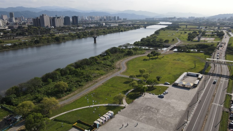 競價收購加速河濱公園開闢。 圖：新北市水利局提供