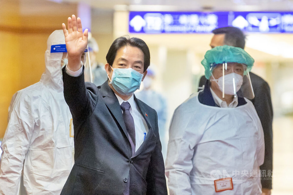 宏都拉斯特使團返抵國門 賴副總統揮手致意