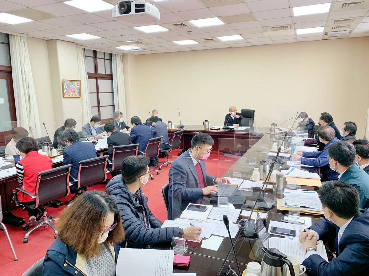 行政院長蘇貞昌今召開防疫會議。 圖：行政院 / 提供