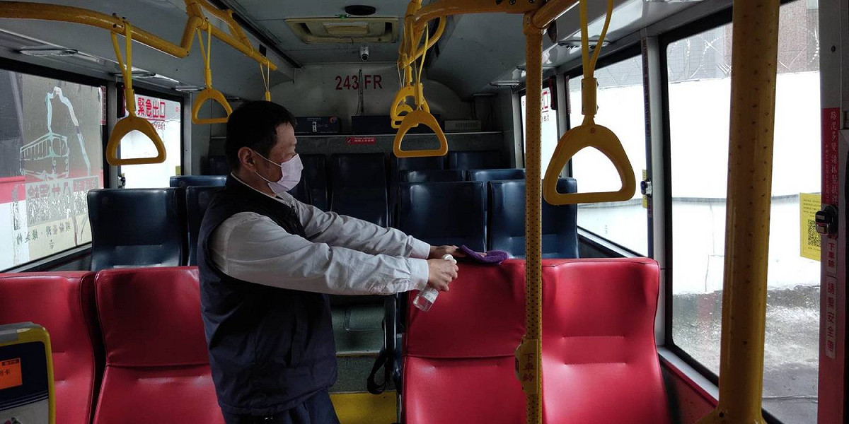 公車清消。 圖：新北市交通局提供