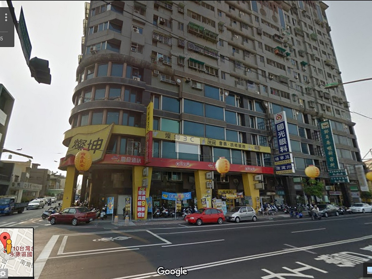 透過google提供的街景服務，2015年5月資料照片，維冠大樓部分樓層出租給燦坤電器。 圖片來源：google街景