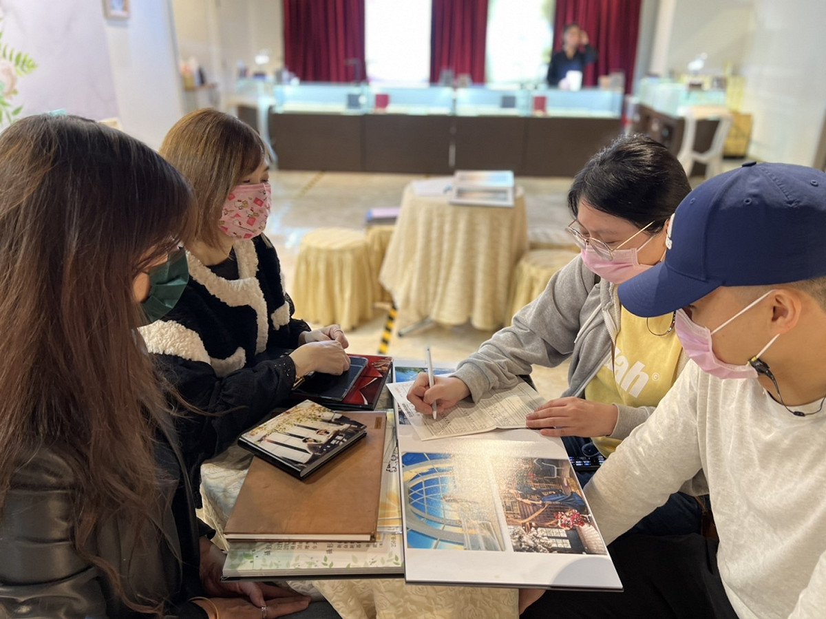 2022幸福市集採預約諮詢制，歡迎準新人上網預約報名。 圖：新北市經發局提供