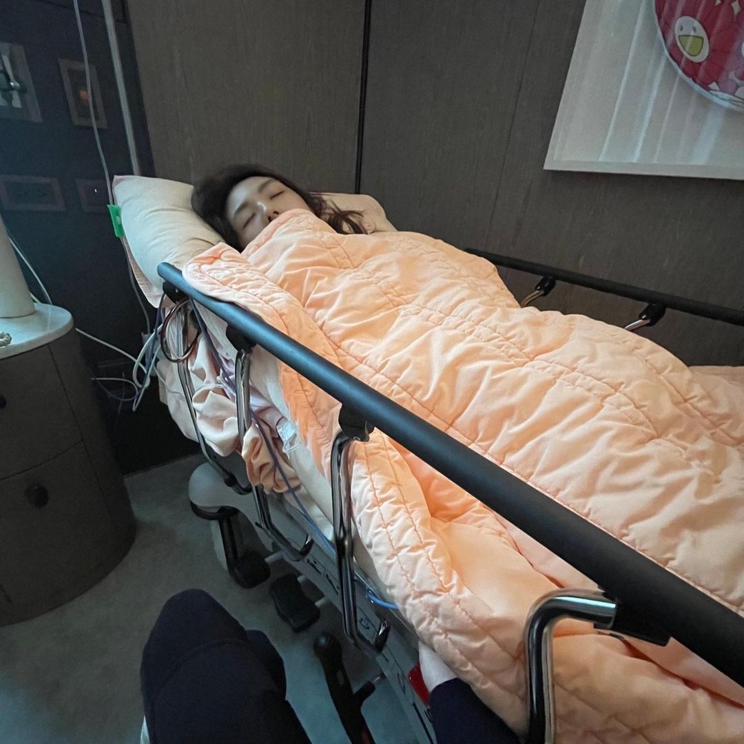 理科太太曬凍卵手術後的照片。 圖：翻攝自理科太太IG(@liketaitai)