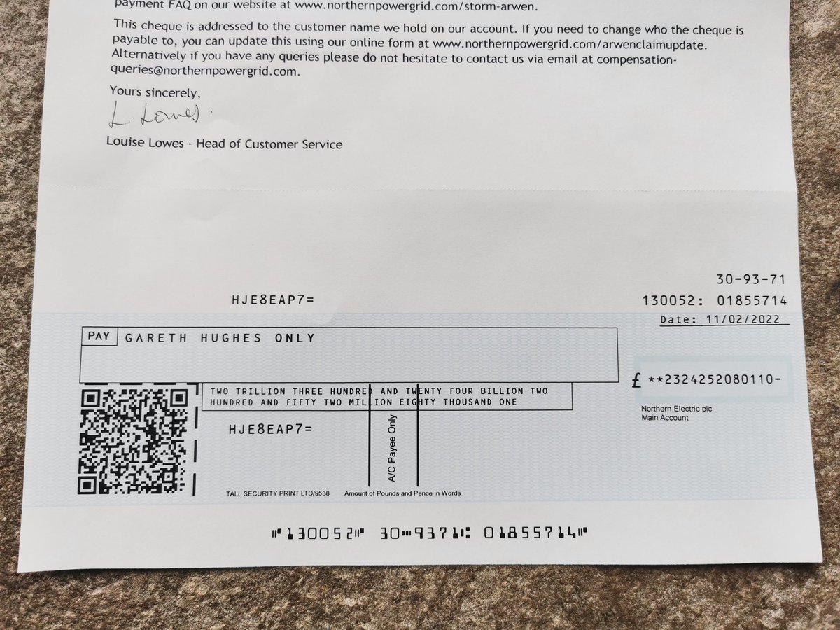 英國北部電力公司現階段向受到強風暴影響導致停電的用戶發放補償款，不料，「筆誤」將電表編號填入金額欄，導致部份使用者補償款多達萬億英鎊，遭用戶調侃「你能 100 %確定付得起這筆錢嗎？」 圖 : 擷取自Twitter 用戶貼文