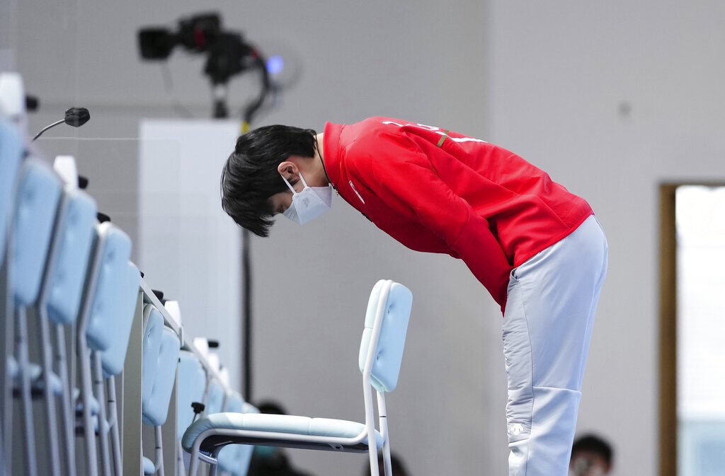 羽生結弦2月14日記者會。 圖：翻攝自羽生結弦推特