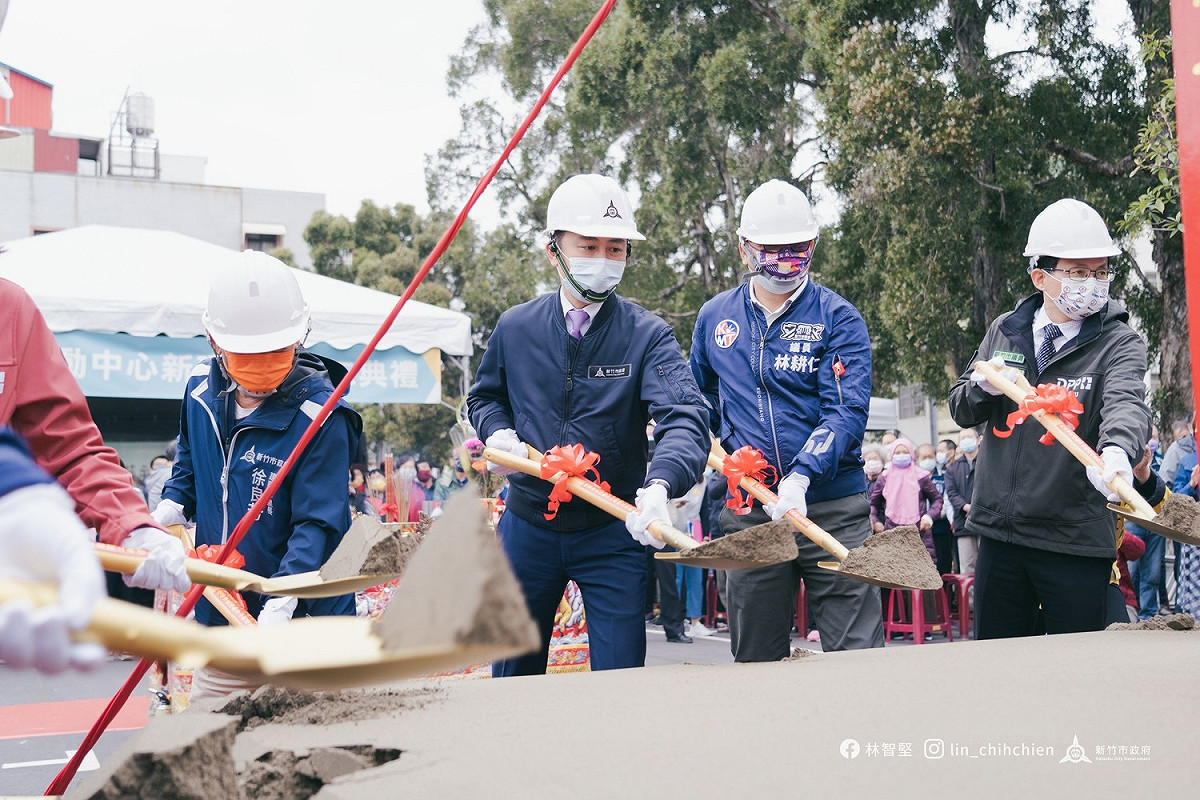 建華市民活動中心預計今年底（111年）前完工。 圖：擷取自林智堅臉書
