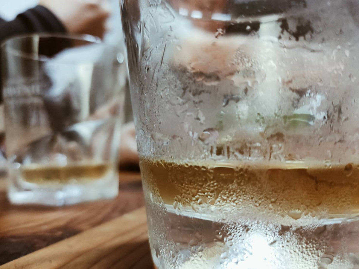 春酒氣氛嗨，當心性騷擾！ 圖：新北市勞工局提供