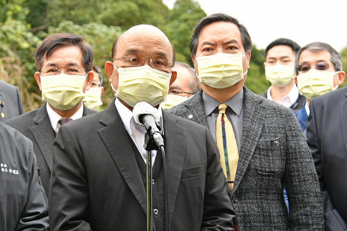行政院長蘇貞昌今（18）天上午出席「苗30線(聯大路)整體改善工程」通車典禮前受訪。 圖：行政院提供