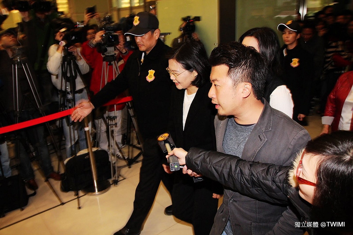 針對媒體報導英系不滿現任議員張志豪離開英系轉入湧言會，推出立法院前院長蘇嘉全幕僚張嘉玲挑戰。 圖：張志豪辦公室提供（資料照）