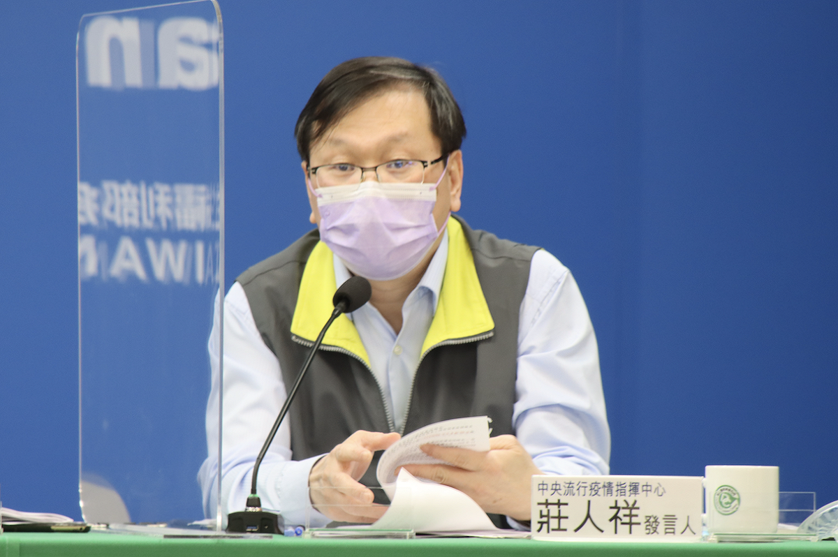 中央流行疫情指揮中心發言人莊人祥。 圖：中央流行疫情指揮中心／提供