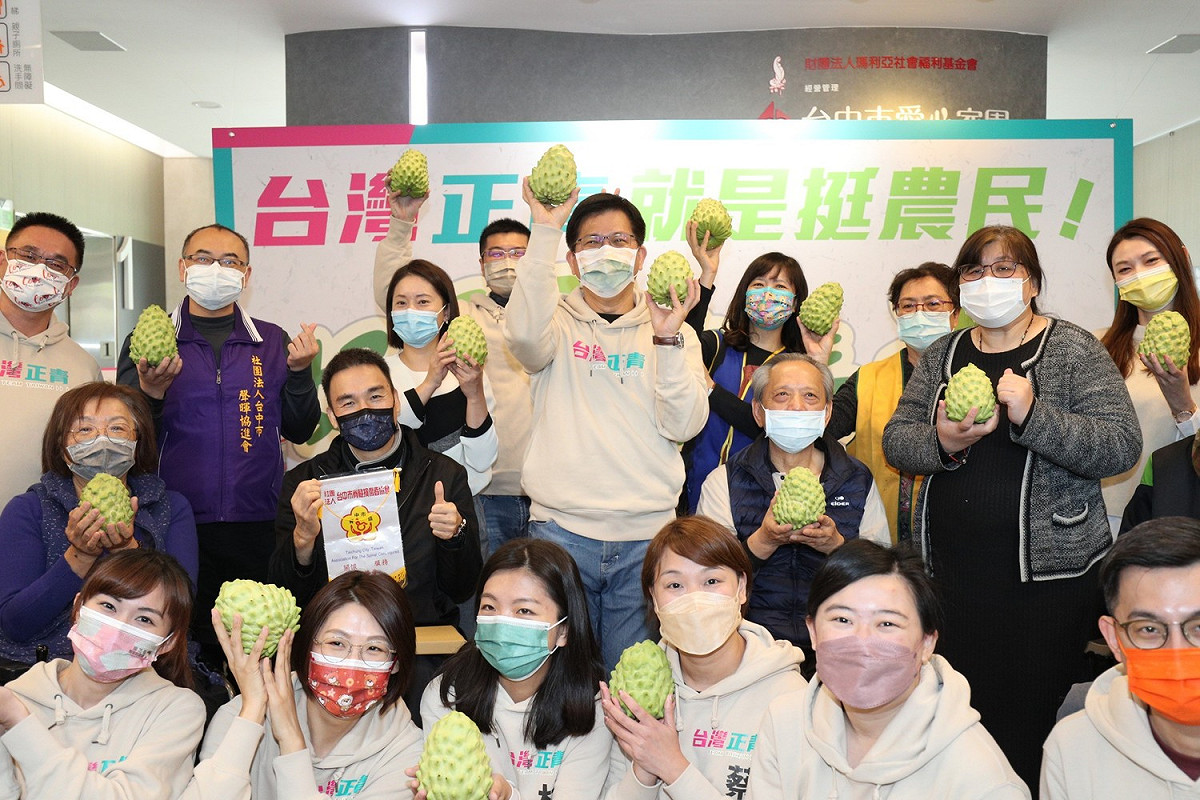 林佳龍正式認證的「台灣正青」都是新人。 林佳龍辦公室/提供