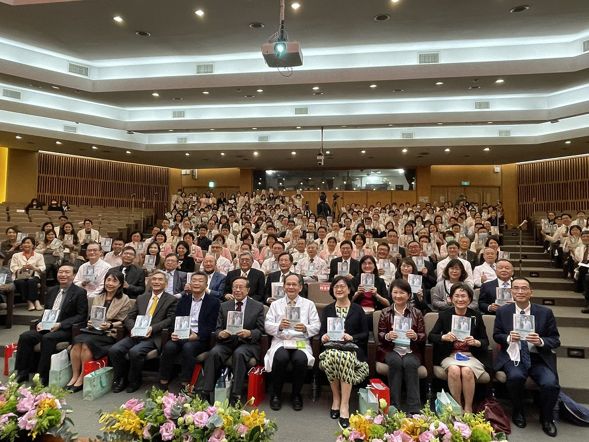 台中榮總院長陳適安新書發展會。 台中榮總/提供