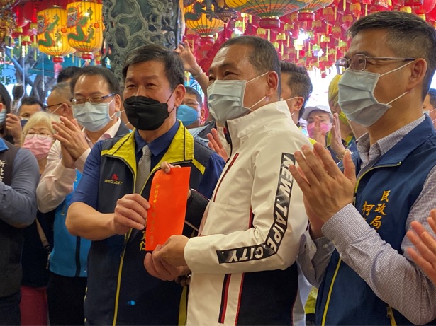 侯友宜表示，福德正神護佑四方並掌管財富，深受民眾愛戴。 圖：新北市民政局提供